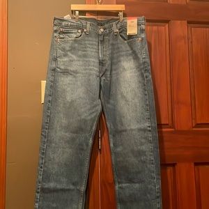 COPY - NWT MENS LEVIs 505 Regular Straight Leg Jeans Size 38 X 32